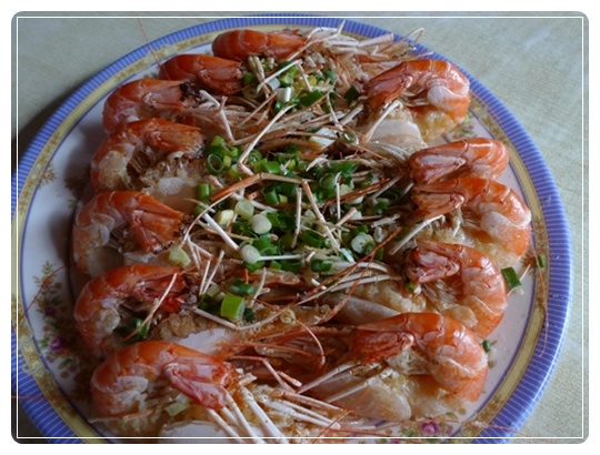 【新竹聚餐餐廳】新竹老街遊海鮮美食餐廳推薦，黃金海岸活蝦之家～