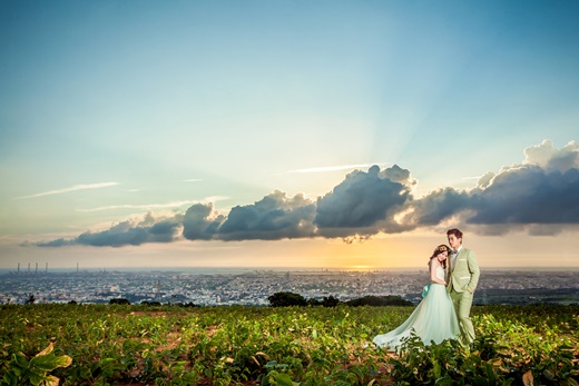 【高雄婚紗推薦】台灣婚紗公司分享～我們到很多網友推薦的高雄婚紗店，是很棒的婚紗攝影公司，我們的婚紗照也太有質感了吧！
