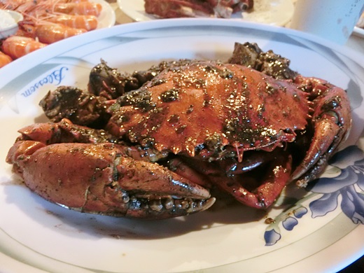 【新竹美食】新竹竹北聚餐海鮮餐廳推薦～～超好吃的新鮮泰國蝦料理，就連奶油蟹及黑胡椒蟹也是極品中的極品！！超尬意～