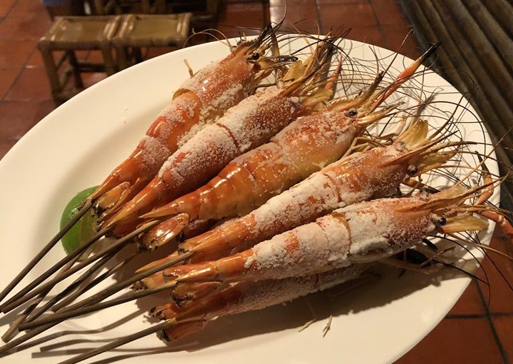 『新竹美食』推薦：一訪再訪的竹北好吃聚餐餐廳／泰國蝦、奶油螃蟹、各種海鮮料理都好新鮮好美味！