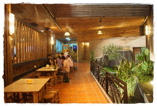 【新竹聚餐餐廳】這次公司聚餐是在新竹黃金海岸活蝦餐廳聚餐，一隻隻活蝦真的是太美食了～