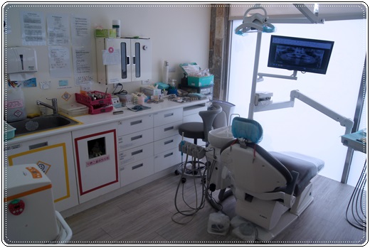 『亮白美齒』台北牙科診所牙齒冷光美白的技術真是太厲害，事前的檢查準備很重要喔！