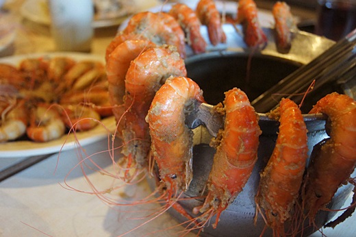 新竹【餐廳推薦】最好吃的活蝦料理看這裡！親朋好友聚餐好去處～擁有最棒的海鮮～來竹北一定要吃的美食餐廳！
