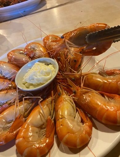 活跳跳泰國蝦，新竹聚餐餐廳推薦◎讓人難忘的好滋味~吃的出活蝦清甜!新鮮海鮮任你選!