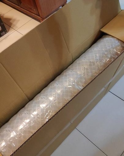 『泰山床墊』台北、新北知名床墊直營門市推薦｜全程MIT工廠一條龍生產製造！輕量化捲包式床墊搬運更方便！